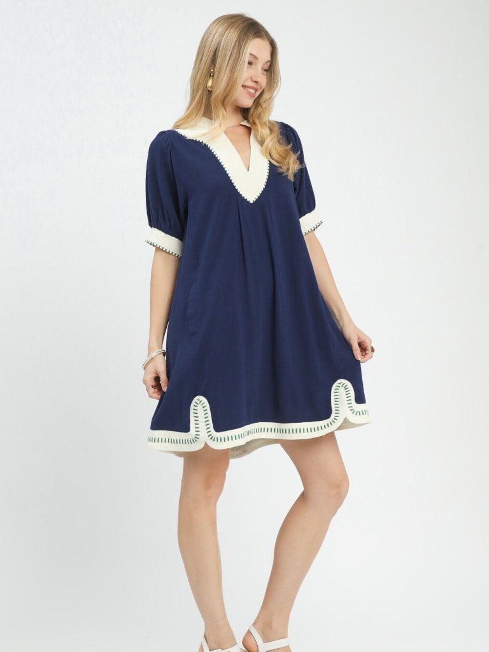Umgee Linen Contrast Trim Midi Dress (Navy Blue)